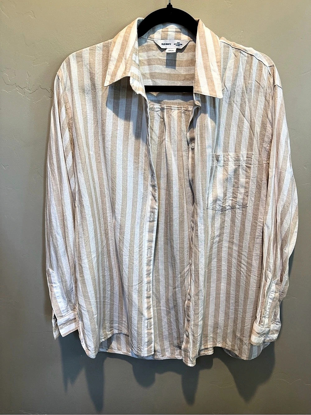 Old Navy The Boyfriend Shirt Striped Button Down Shirt Size Large